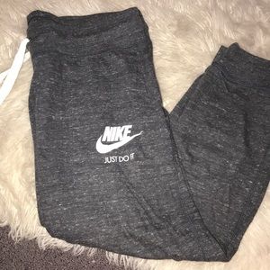 Nike joggers